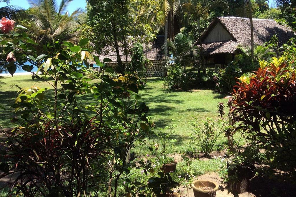 Palma Nova Hotel Ambanja Luaran gambar